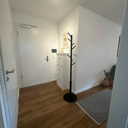 Wunderschoene Und Gemuetliche Wohnung Schleswig Exterior foto
