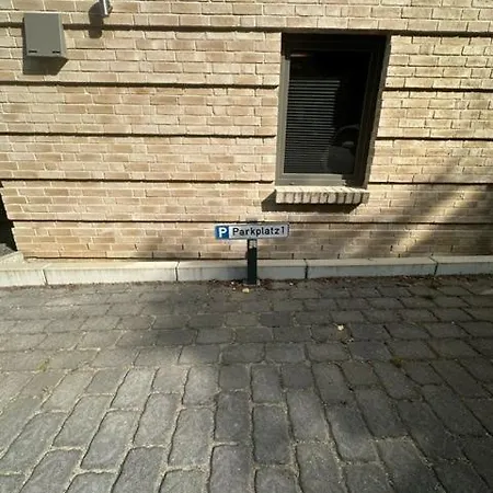 Wunderschoene Und Gemuetliche Wohnung Schleswig Exterior foto