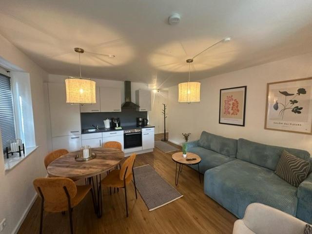 Wunderschoene Und Gemuetliche Apartment *